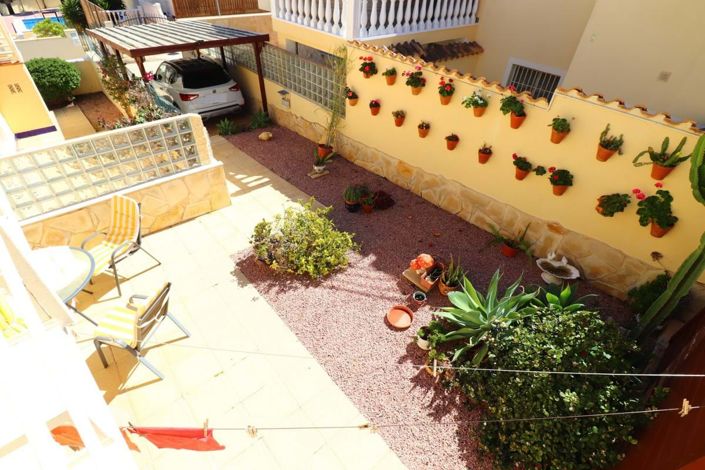 Image No.33-2 Bed Semi-Detached for sale