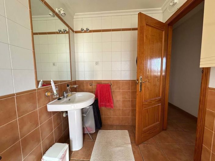 Image No.14-2 Bed Apartment for sale