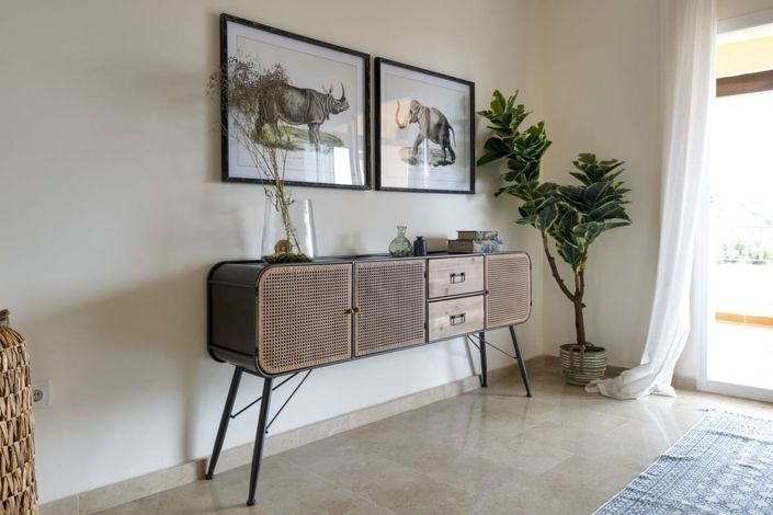 Image No.8-2 Bed Apartment for sale