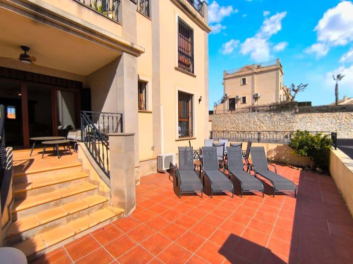 Image No.19-2 Bed Apartment for sale