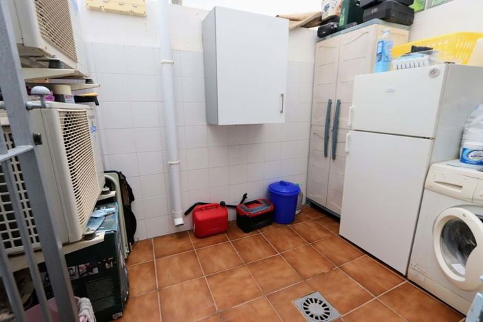 Image No.13-3 Bed Townhouse for sale