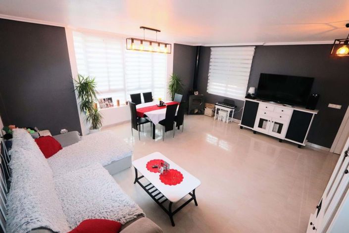 Image No.4-3 Bed Townhouse for sale