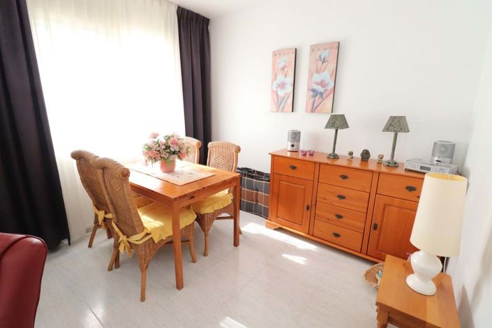 Image No.3-3 Bed Semi-Detached for sale