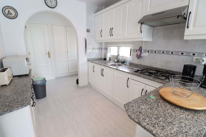 Image No.6-3 Bed Semi-Detached for sale