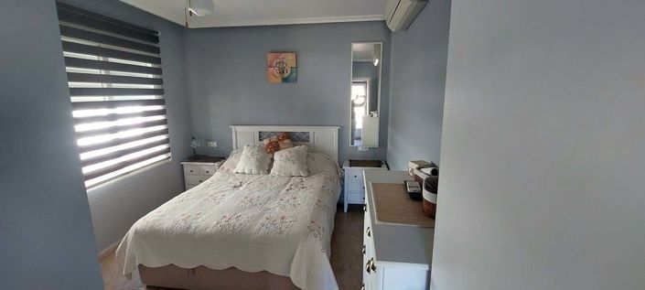 Image No.10-3 Bed Townhouse for sale