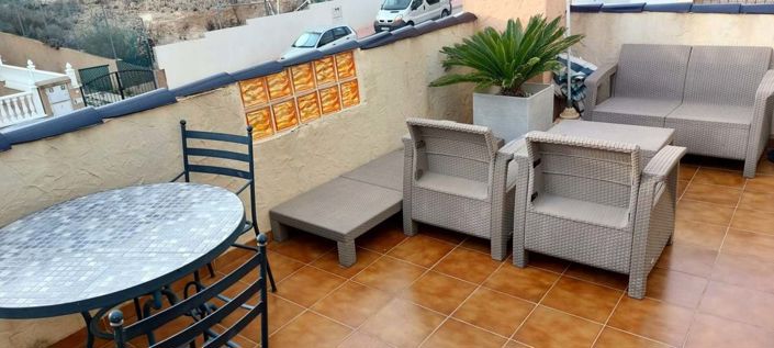 Image No.22-3 Bed Townhouse for sale