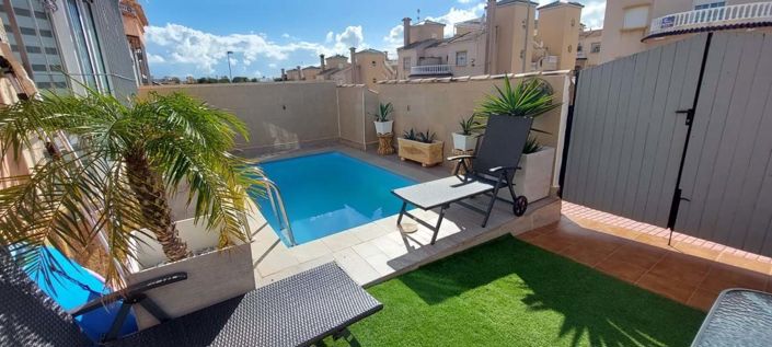 Image No.43-3 Bed Townhouse for sale