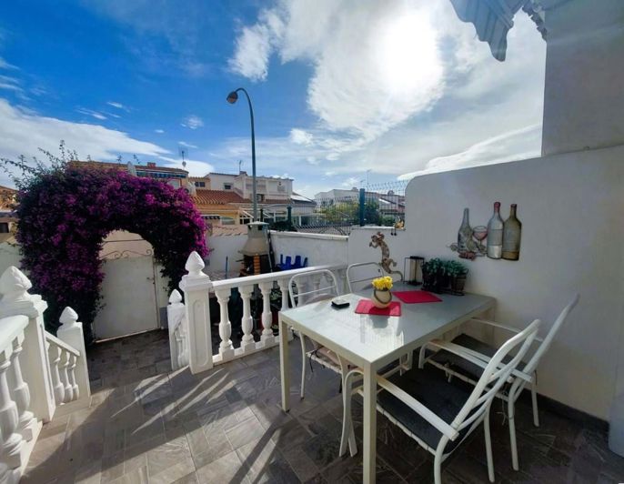 Image No.2-3 Bed Property for sale