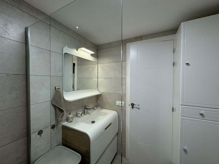 Image No.25-2 Bed Penthouse for sale