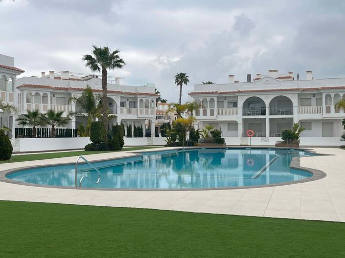 Image No.10-2 Bed Bungalow for sale