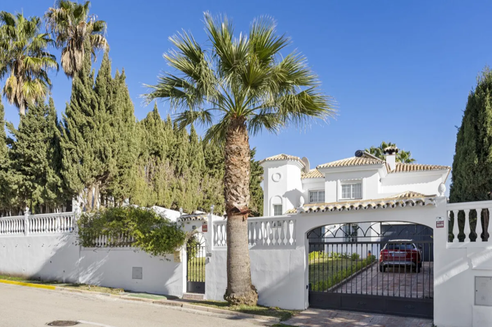 Image No.38-4 Bed Villa for sale