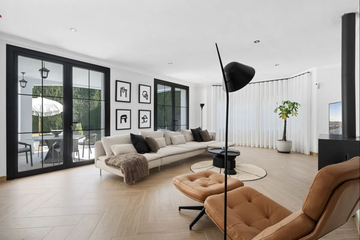 Image No.6-4 Bed Villa for sale