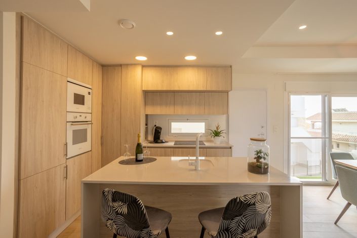 Image No.11-2 Bed Apartment for sale