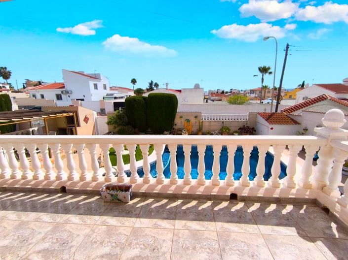 Image No.16-3 Bed Villa for sale