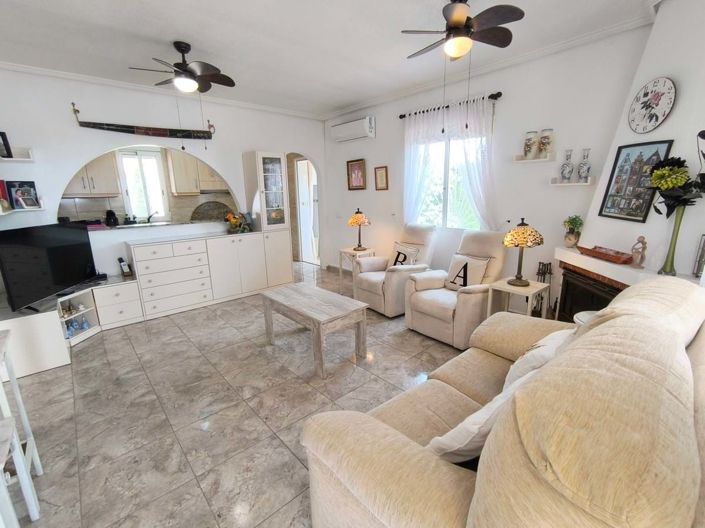 Image No.5-3 Bed Villa for sale