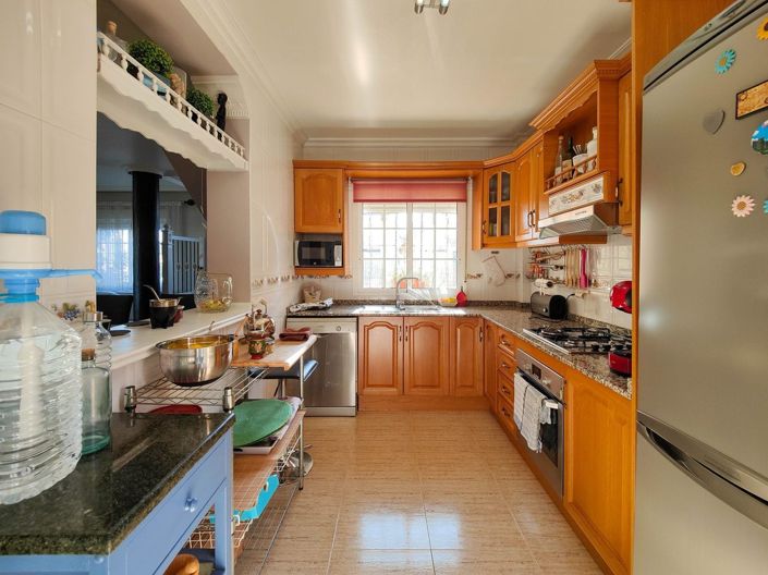 Image No.27-3 Bed Villa for sale