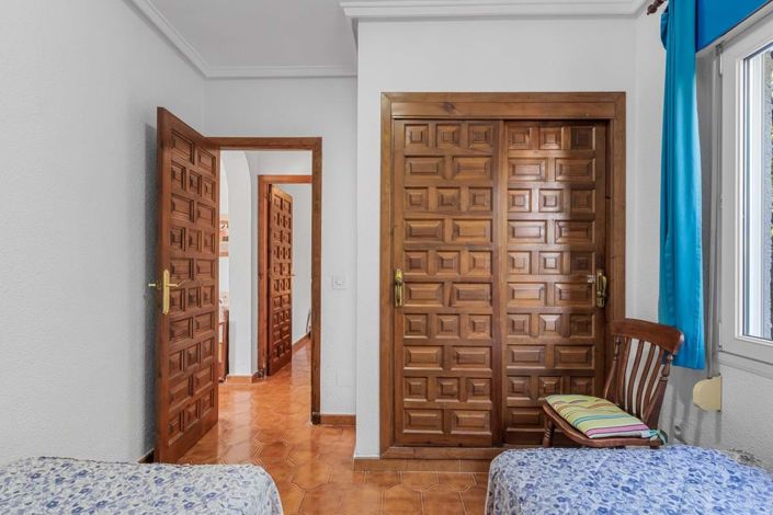 Image No.15-3 Bed Villa for sale