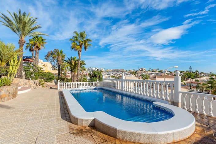 Image No.23-3 Bed Villa for sale