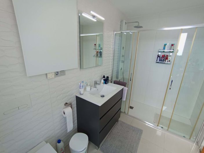 Image No.7-3 Bed Villa for sale