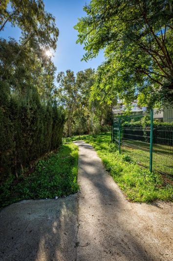 Image No.32-2 Bed Apartment for sale