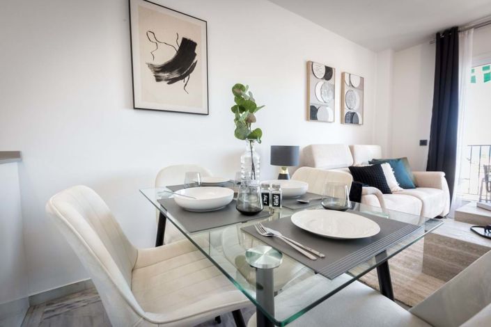 Image No.8-2 Bed Apartment for sale