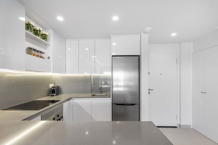 Image No.17-3 Bed Penthouse for sale