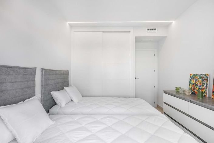 Image No.31-3 Bed Penthouse for sale