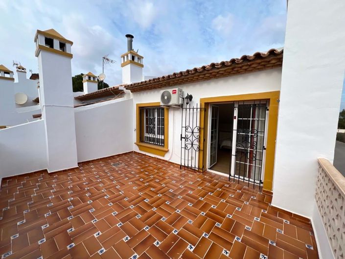 Image No.16-3 Bed Villa for sale