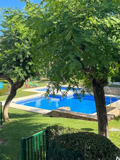 Image No.14-3 Bed Townhouse for sale