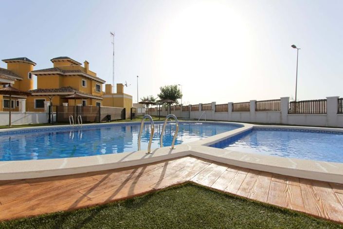 Image No.1-3 Bed Villa for sale