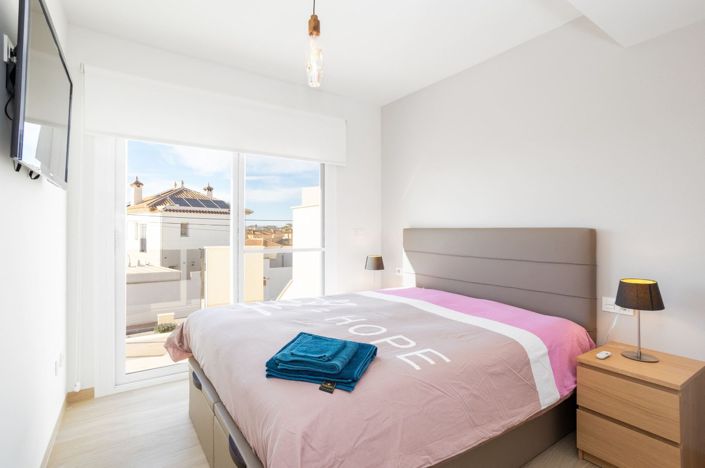 Image No.14-2 Bed Apartment for sale