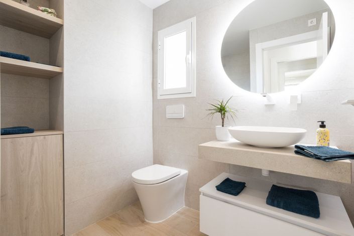 Image No.18-2 Bed Apartment for sale