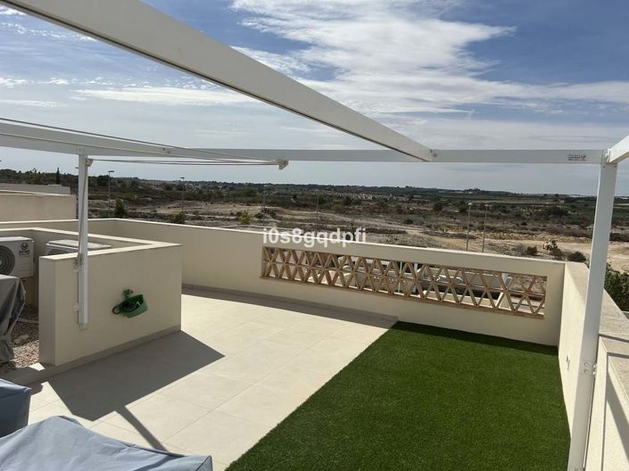 Image No.7-3 Bed Villa for sale