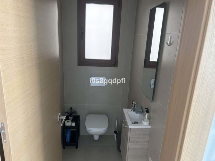 Image No.8-3 Bed Villa for sale