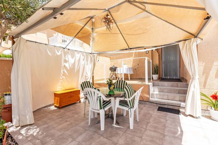 Image No.21-2 Bed Apartment for sale