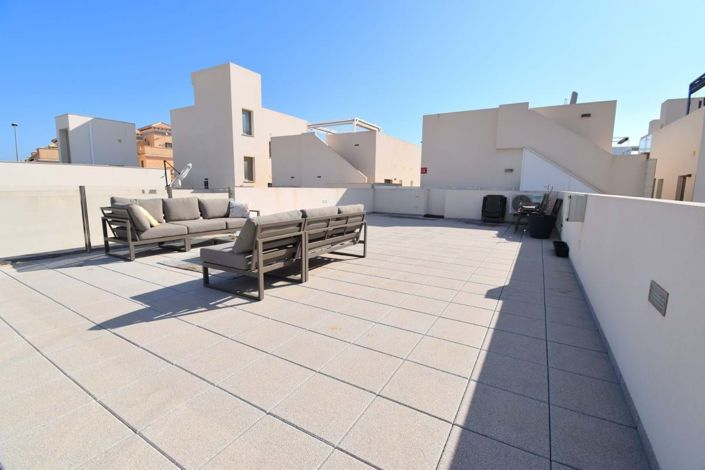 Image No.13-3 Bed Villa for sale