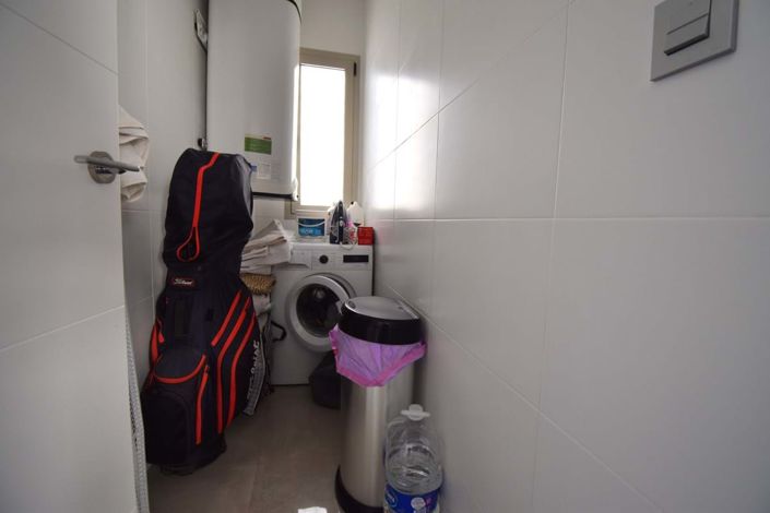 Image No.15-3 Bed Villa for sale