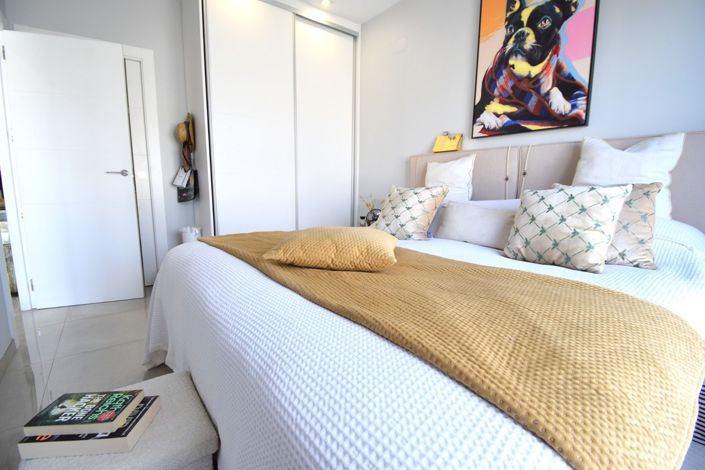 Image No.7-3 Bed Villa for sale