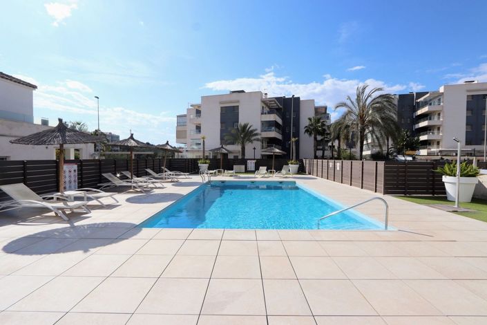 Image No.3-3 Bed Semi-Detached for sale