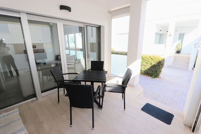 Image No.33-3 Bed Semi-Detached for sale