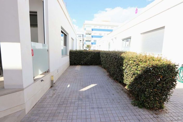 Image No.34-3 Bed Semi-Detached for sale