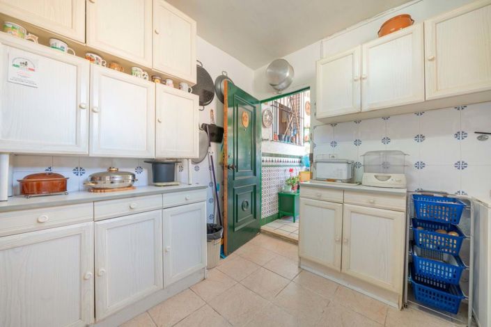 Image No.20-4 Bed Villa for sale