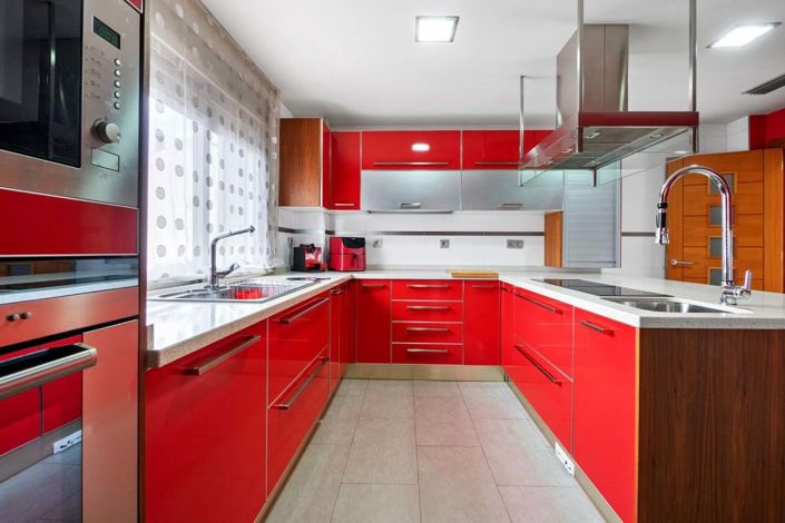 Image No.10-4 Bed Villa for sale