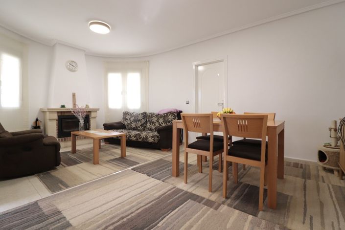 Image No.3-3 Bed Villa for sale