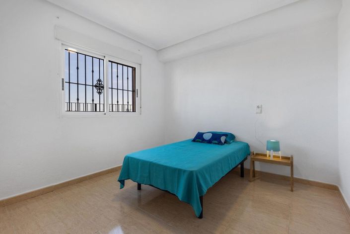 Image No.26-5 Bed Villa for sale