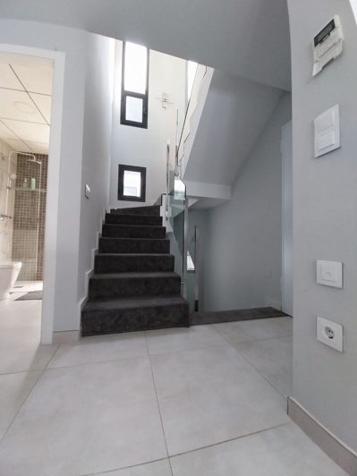 Image No.19-5 Bed Villa for sale