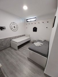 1447-608605-78d1f4f8b6655591b02d22fabb36a692d