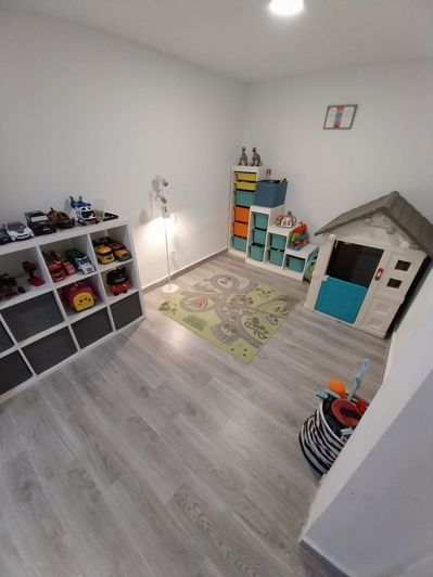 Image No.9-5 Bed Villa for sale