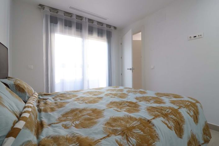 Image No.12-3 Bed Villa for sale