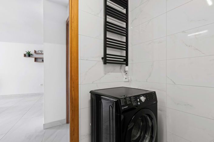 Image No.18-2 Bed Apartment for sale